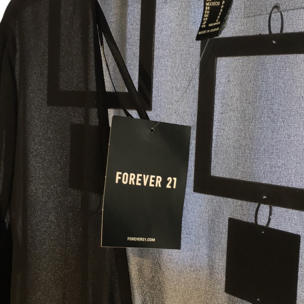 Forever 21 tunic - Picture 4 of 5